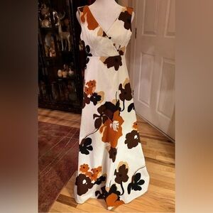 Vintage 1970’s Moana Kai Honolulu Hawaii’s Floral Print Empire Waist Maxi Dress.